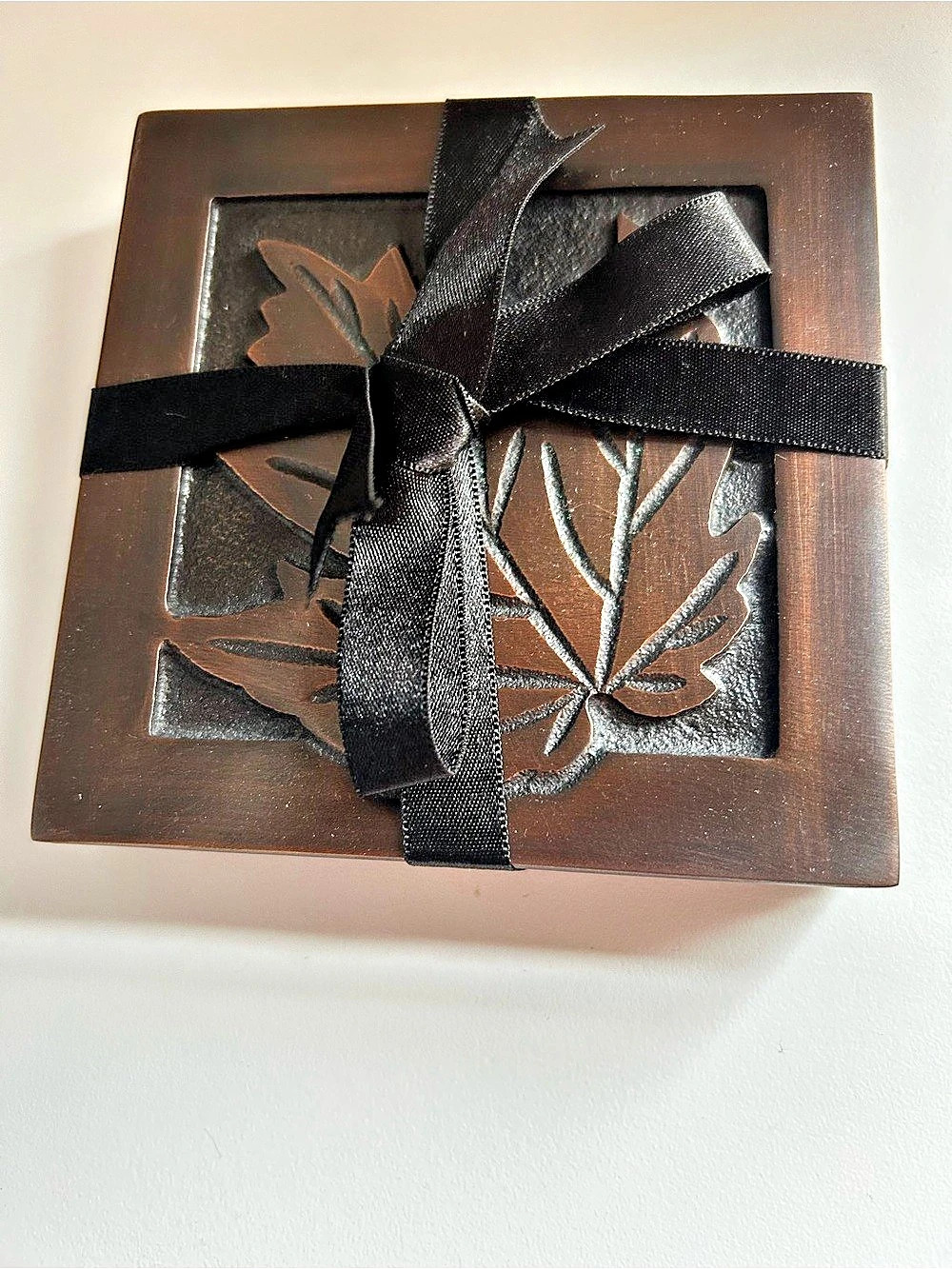 Bombay Maple Leaf Coaster Set of
4 Heavy Cast Metal - Fall Thanksgiving Decor